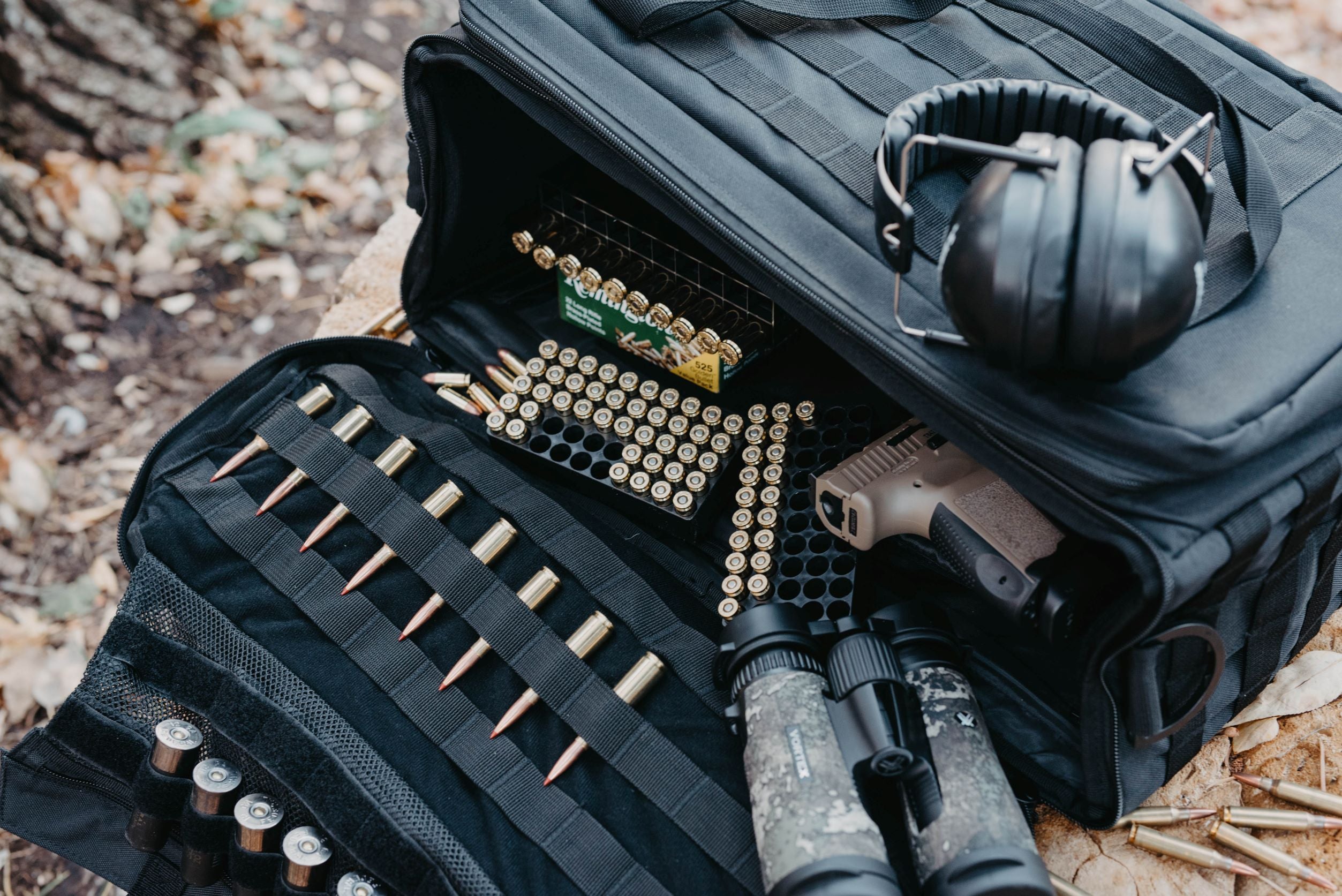 Tactical Range Bag Traveling and Hunting Duffle Bag