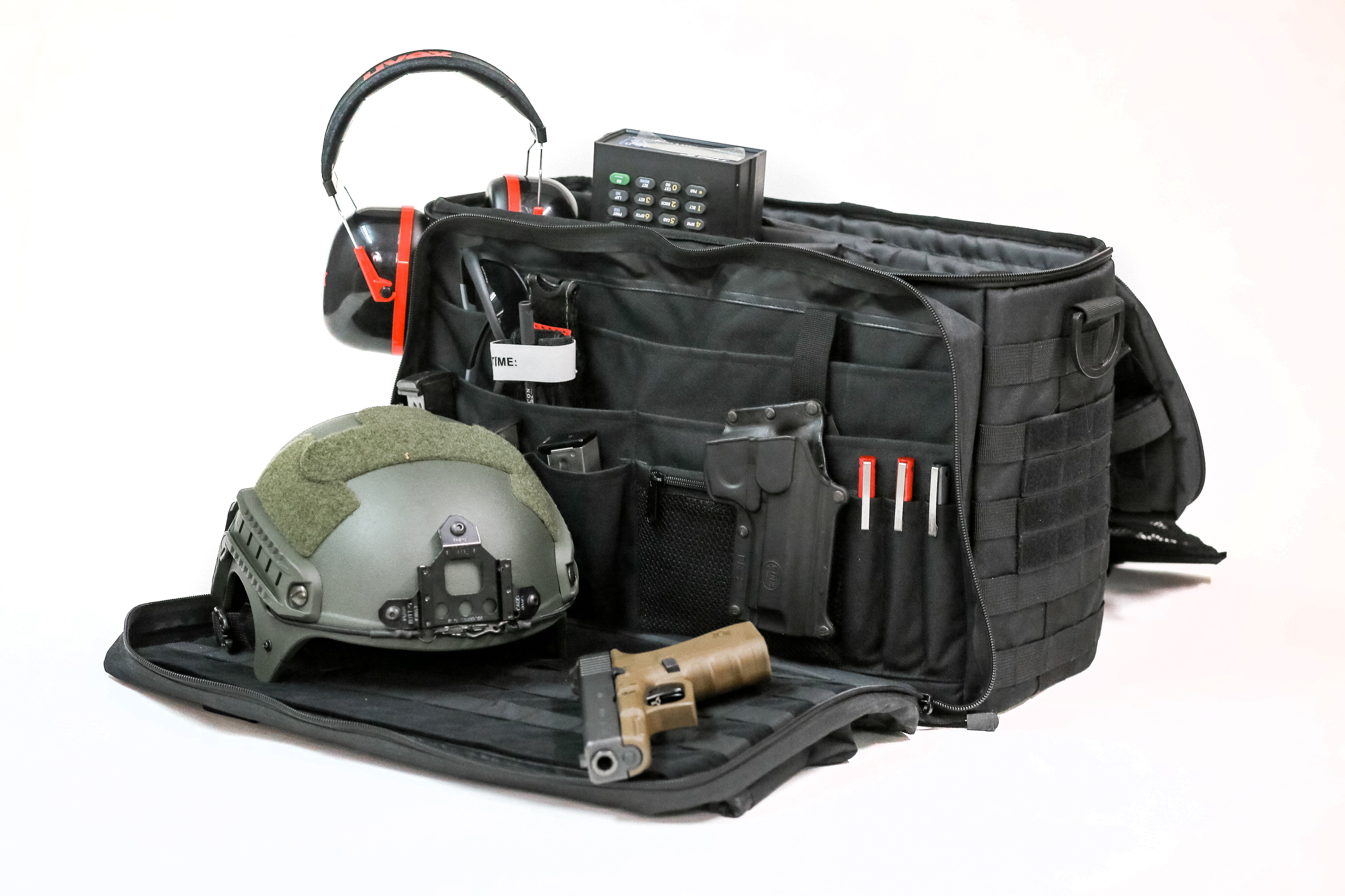 Tactical Range Bag Traveling and Hunting Duffle Bag